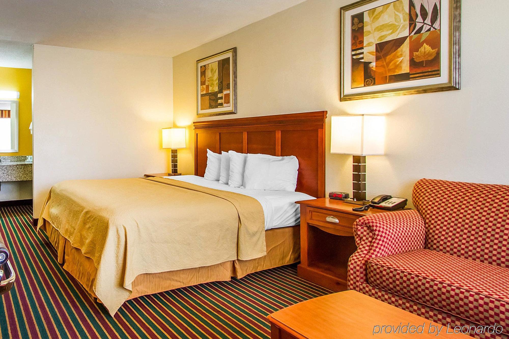 Econo Lodge Dyersburg Екстериор снимка