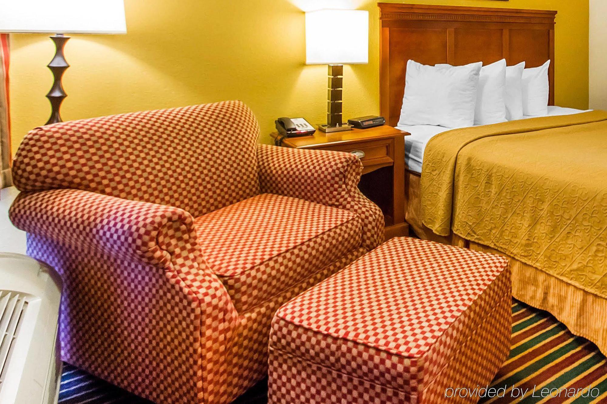 Econo Lodge Dyersburg Екстериор снимка